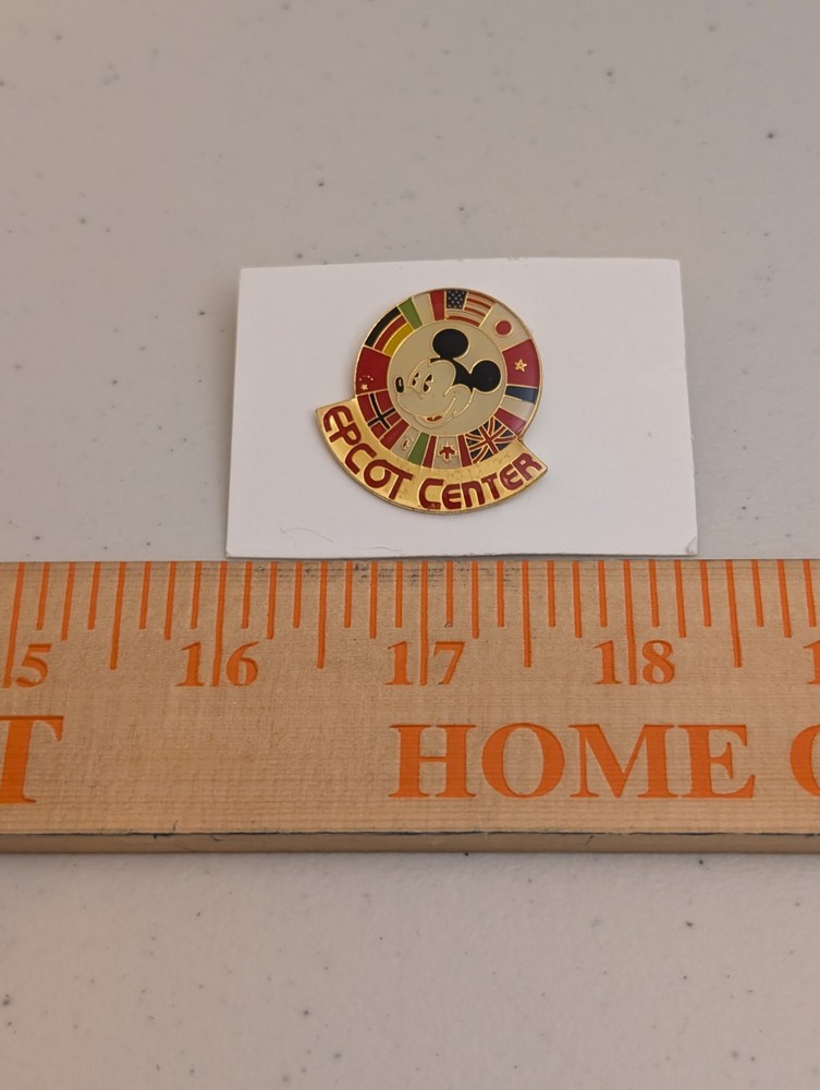 Disney Epcot Mickey Country Flags 11-Pin Set WDW Collectible