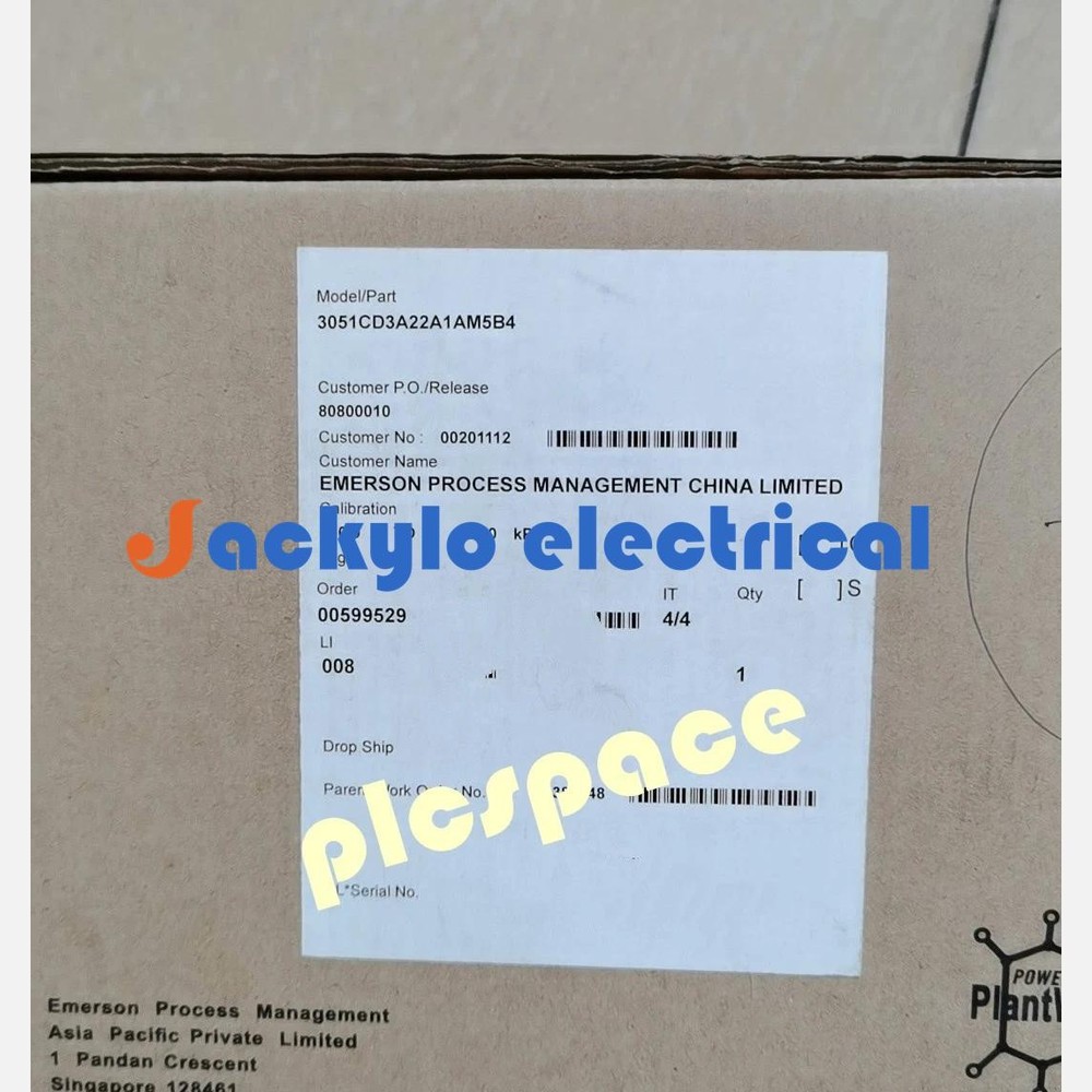 ROSEMOUNT 3051CD3A22A1AM5B4 brand new Pressure Transmitter Express DHL