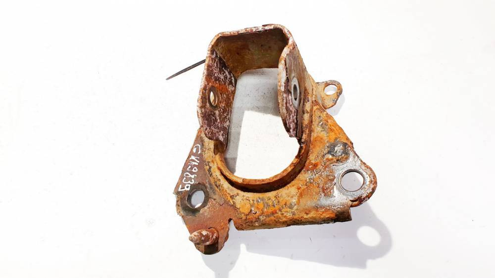 Alfa Romeo 159 2007 Beam Bracket (Subframe) - Rear Left Used, Gen #2241577-18