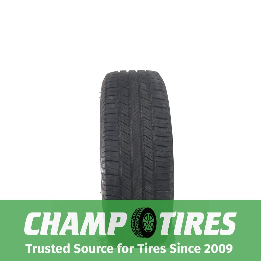 P215/55R17 Michelin Defender2 94 H Used 7/32nds