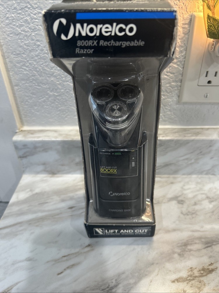 VINTAGE NORELCO 800 RX LIFT AND CUT rechargeable