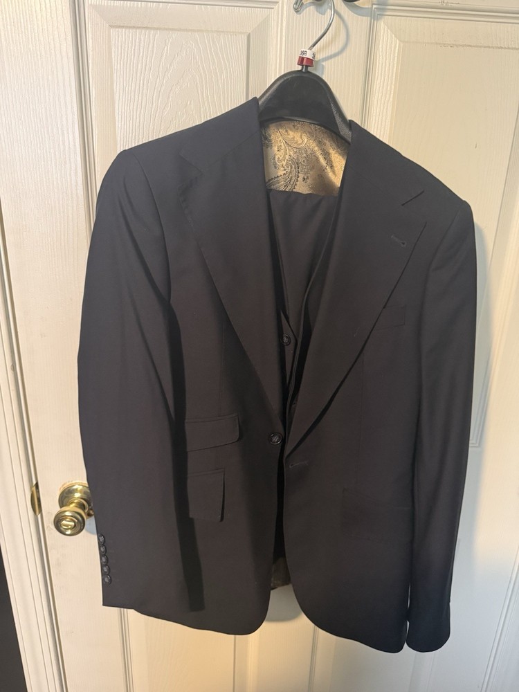 Men’s Navy Blue Wide Notch Lapel 3 Piece Tailored Fit Suit Size 36R