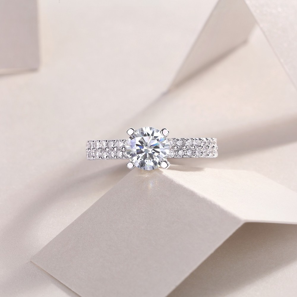 925 sterling silver moissanite ring size 6