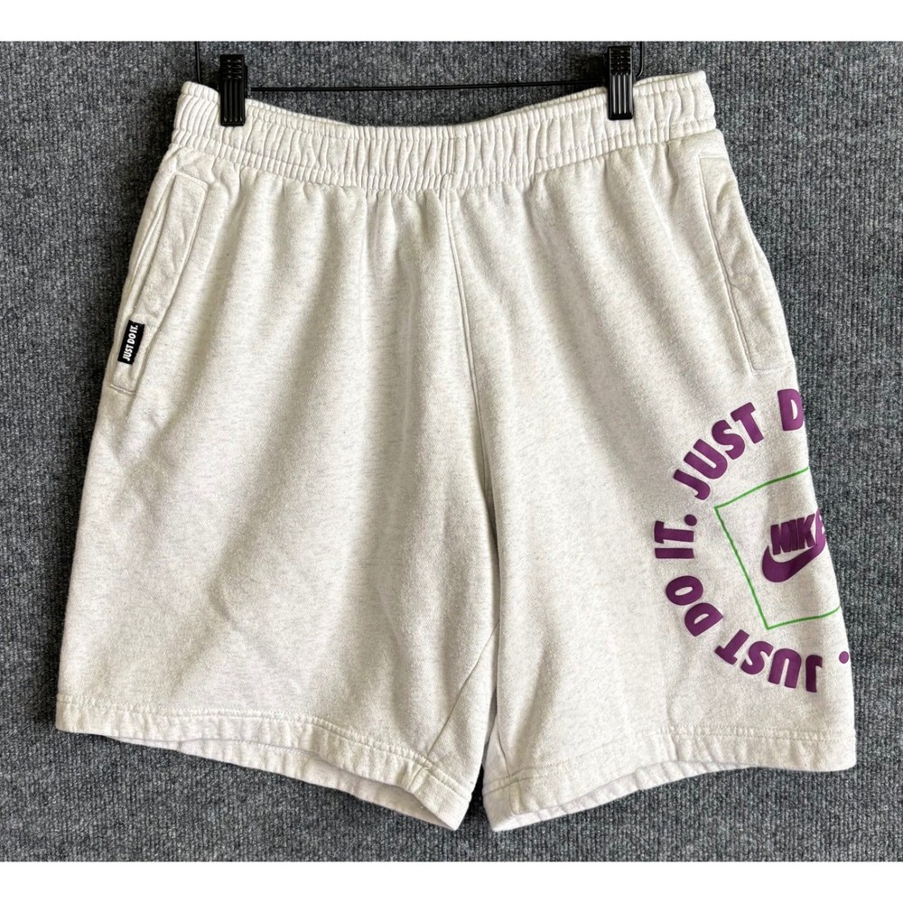 Nike Sportswear Club Men's Gray Fleece Shorts Just Do It Graphic Size M