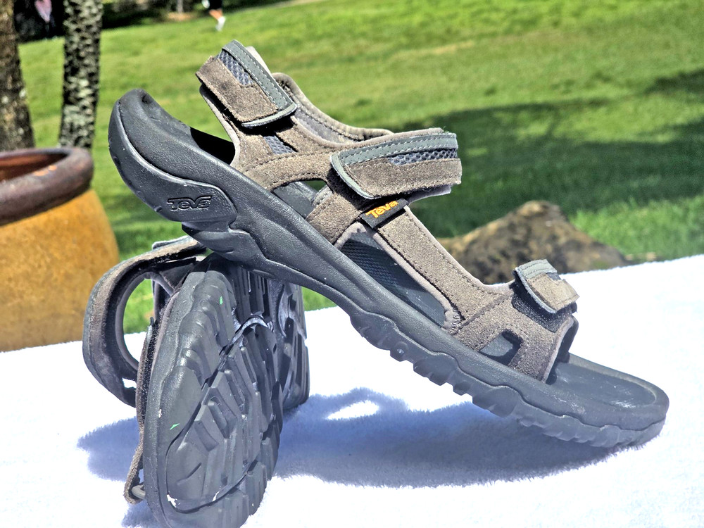 Teva Hudson Sandals Mens 13 Brown Bungee Cord Hiking Outdoor Comfort 1002433