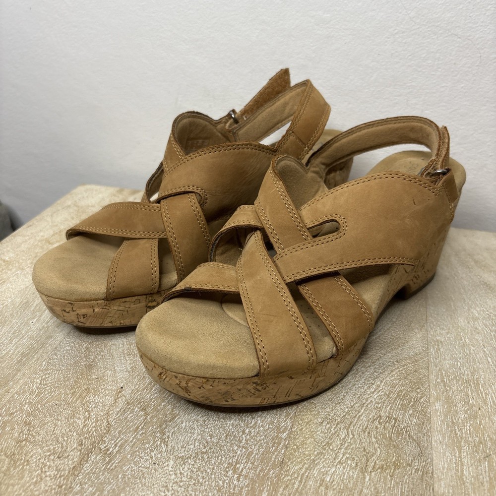 Clarks Giselle Flora Tan Wedge Slingback Sandals Size 10 Ultimate Comfort