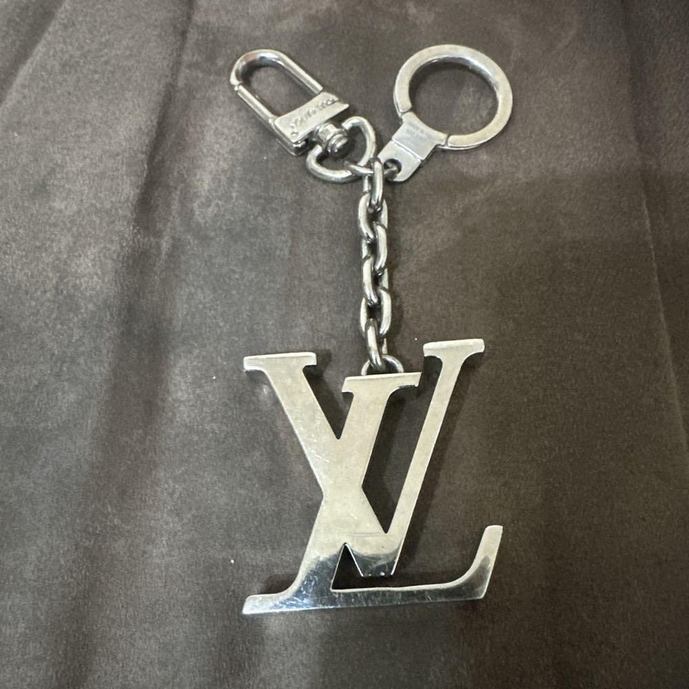 Louis Vuitton Silver Porto CL Keychain Initial Charm