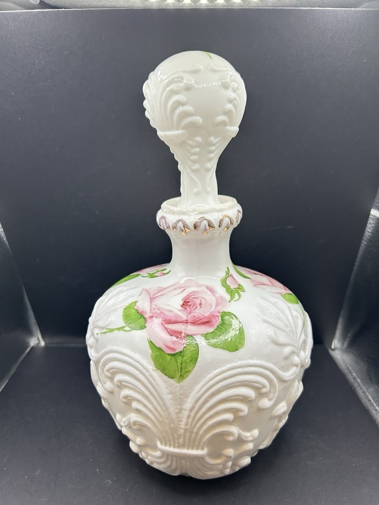 Vintage Milk glass Decanter Handpainted W/Pink Roses. W/stopper. Great Cond.