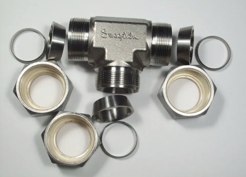 1 - Swagelok Stainless Steel Union Tee Fitting, 1/2
