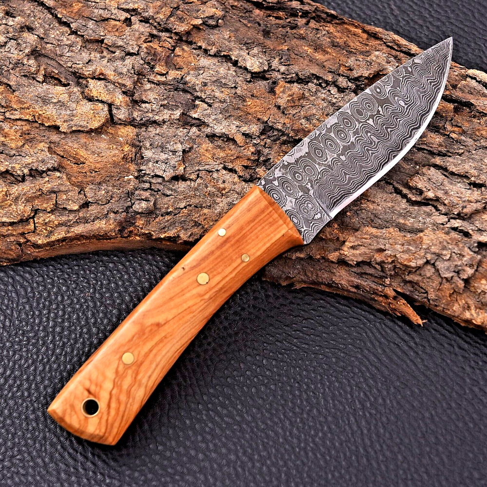 Custom Made Forged Damascus Steel Fix Blade Hunting Skinner Knife Wood Hndl 2901