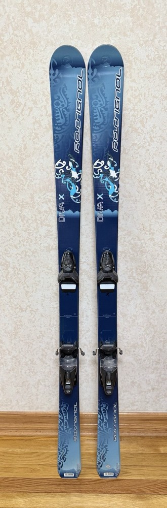 Rossignol Diva X Skis Women’s, With Bindings, Ski case.