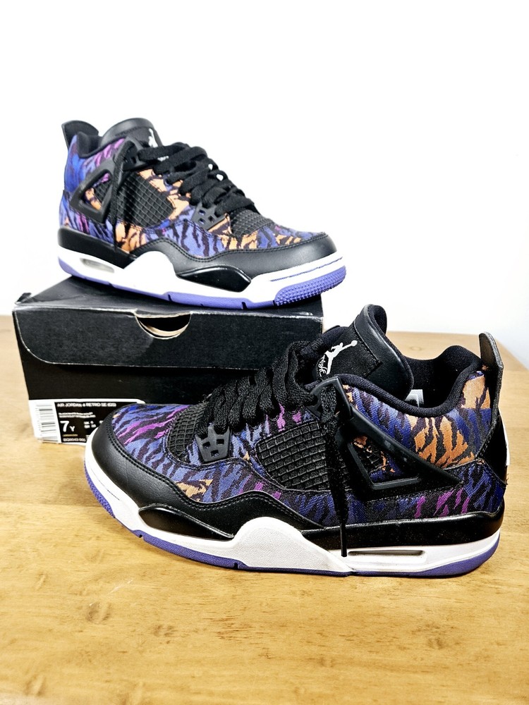 Nike Air Jordan 4 RETRO SE RUSH VIOLET BQ9043-005 Size 7y With Box