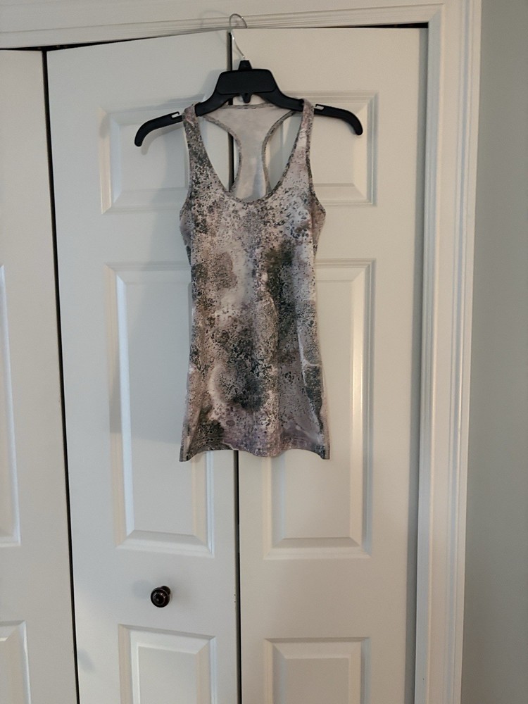 Lululemon Women's Tank Top Size 6 Multicolored Racerback