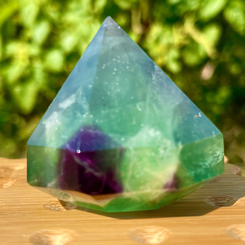 141G Natural Hand Carved Diamond Shape nowflake feather fluorite Sculpture