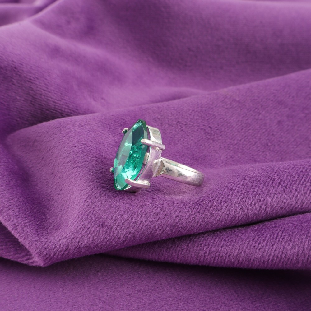 925 Silver Emerald Green Gemstone Ring Handmade Gift For Her
