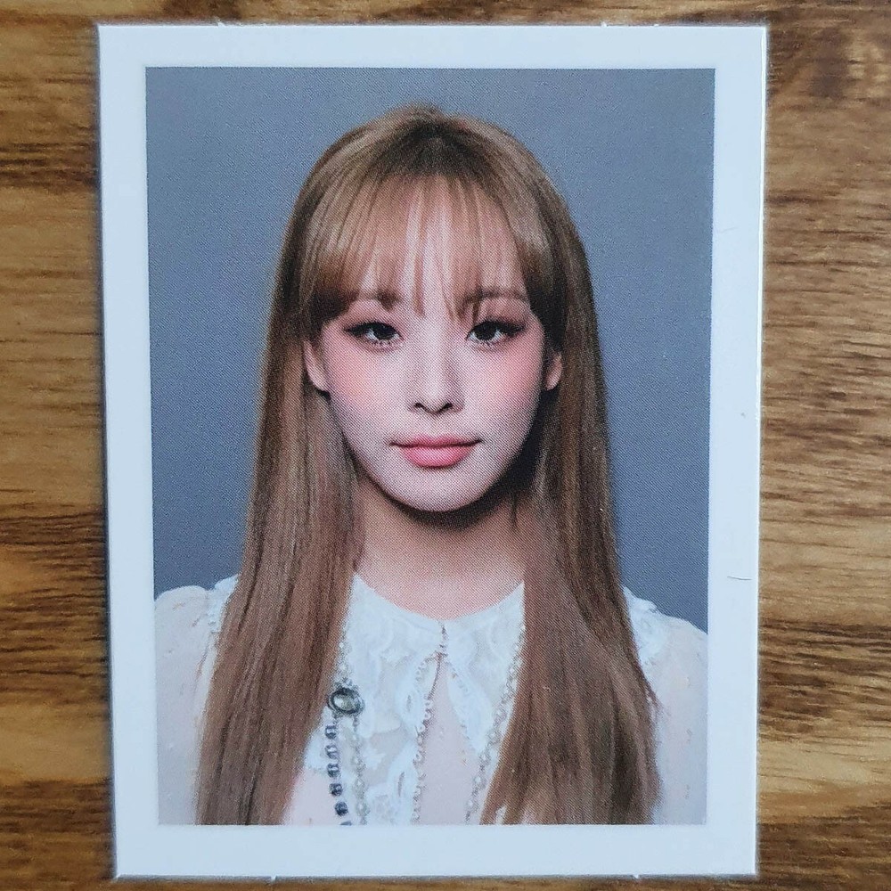 Seon Yu Official ID Photo Class:y 1st Mini Album Y Class is Over Photocard