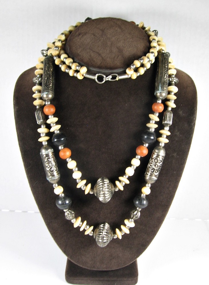 Vintage Double Strand Cream Beaded Necklace with Silvertone Heavy Metal Beads 32 Inch-image
