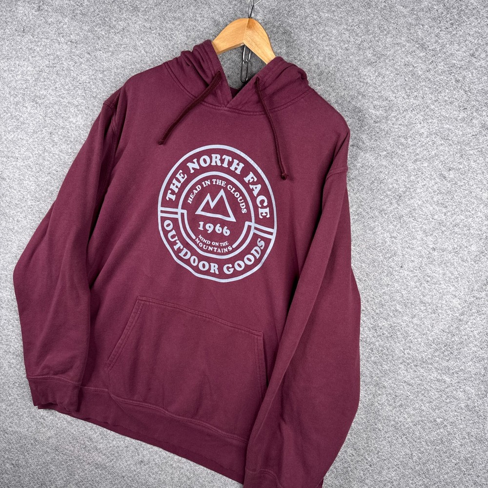 The North Face Men's 2XL Burgundy Fleece Hoodie for Hiking