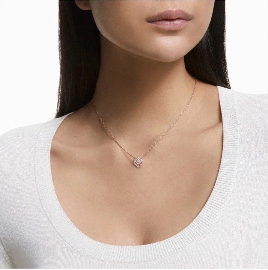 Swarovski Una Clover Rose Gold Plated White Crystal Necklace