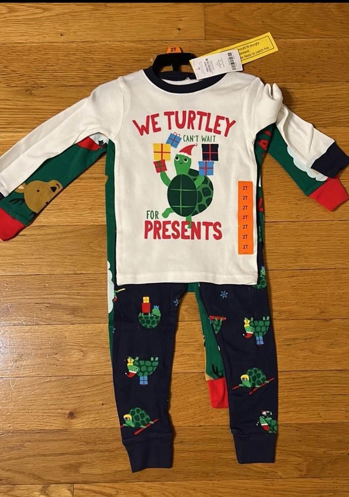 Carter’s boys 4-Piece 100% Snug Fit Cotton PJs size 2T