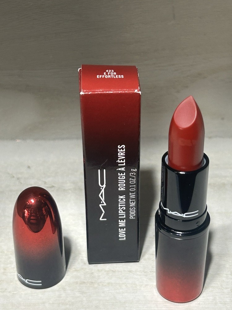 MAC LOVE ME LIPSTICK 0.1 Oz 423 E FOR EFFORTLESS NEW IN BOX