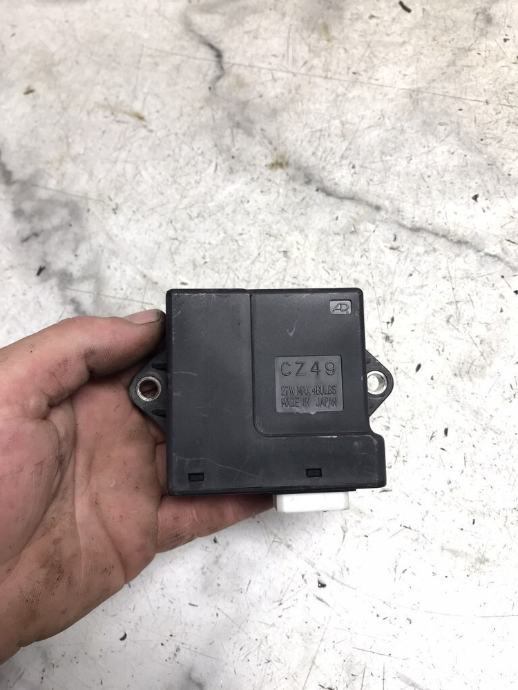 01 Polaris Victory V92C V 92 C Electrical Turn Signal Flasher Relay