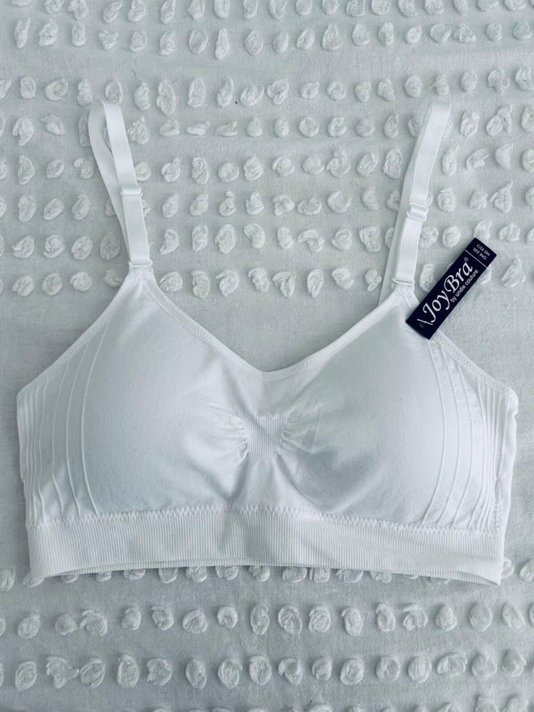 Undie Couture Joy Bra NWT White Seamless Comfort 32A-36D One Size Fits Most