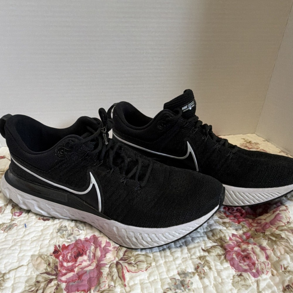Nike React Infinity Run Black White Cushioned Breathable Mesh Running Shoes