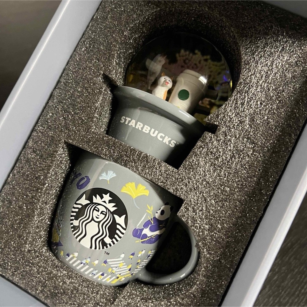 Starbucks Collectible Snow Gloves Mug Tokyo Shiba-inu Dog Dome Decoration