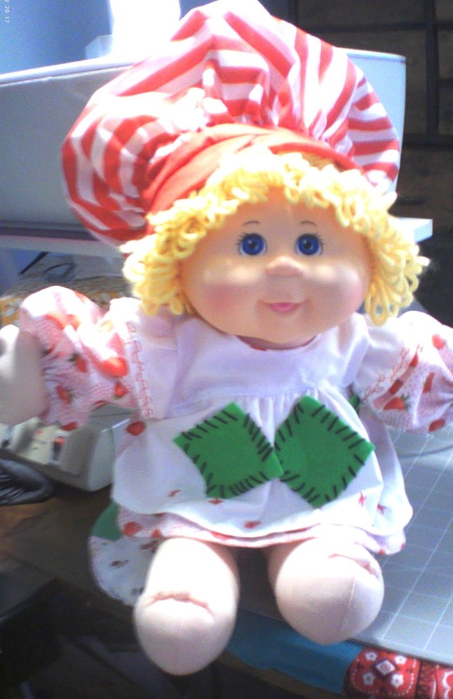 CPK Strawberry Shortcake Dress,Hat,Bloomers fits 16