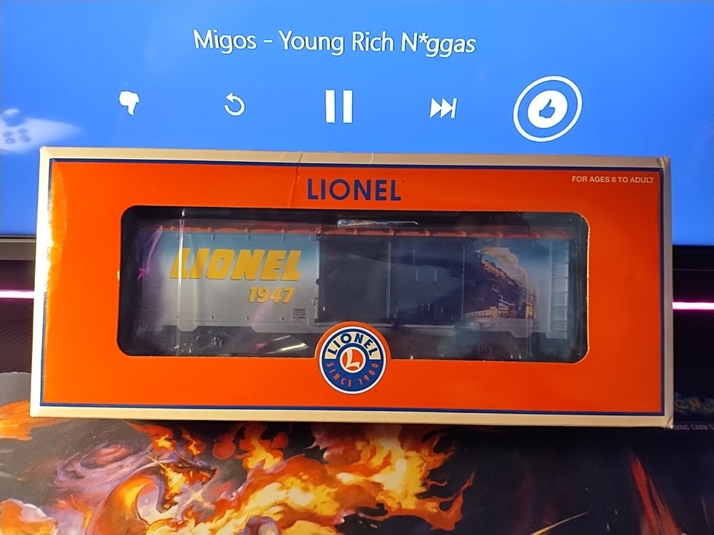 Lionel 6-29945 Classic Art 1947 Boxcar 2006 C8 O Gauge Model Train