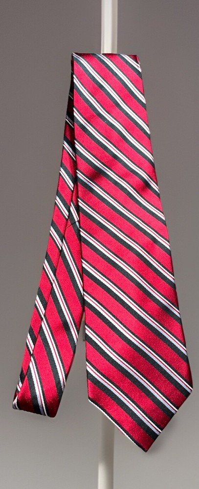 Ralph Lauren Men’s Silk Neck Tie Red Gray Striped Classic Length