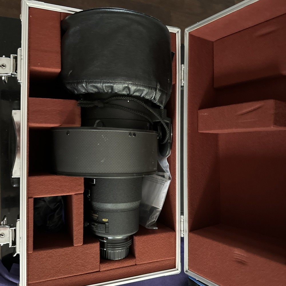 Nikon AF-S 400mm f/2.8D Lens with Case Hoods Mounts Caps & 2 Filter Holders