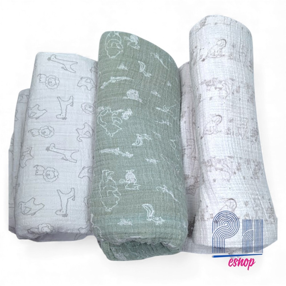 Lot of 3 Receiving muslin Swaddle Blanket Disney Winnie pooh giraffes lions