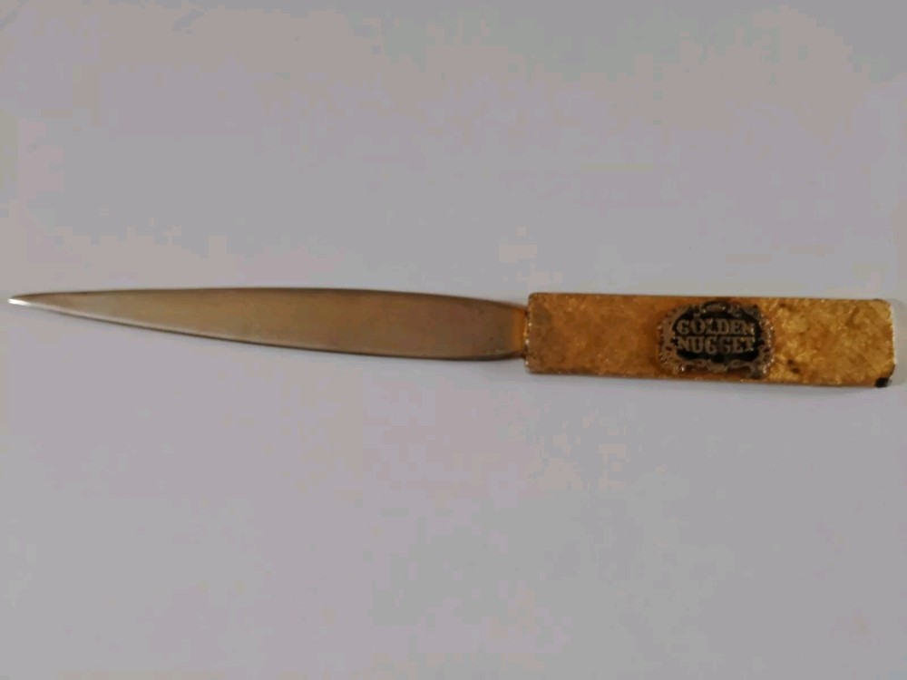 VTG Golden Nugget Casio Metal 8