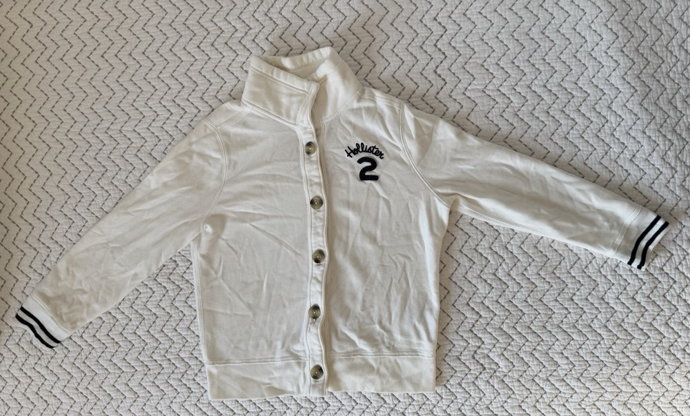 Hollister Athletic Button-Front Jacket Sweater for Casual Style