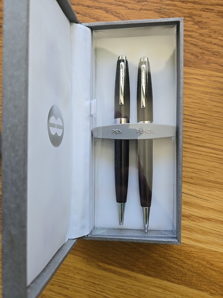 Brand New Bill Blass Pen and Mechanical Pencil Set Black With Chrome Accents
