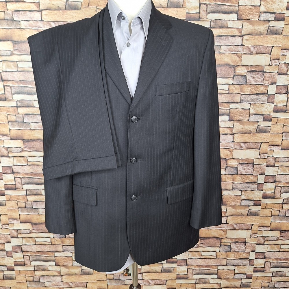 Alfani 2 Piece Suit Mens 40R 34X32 Black Stripe 3 Button Ventless Wool Canada