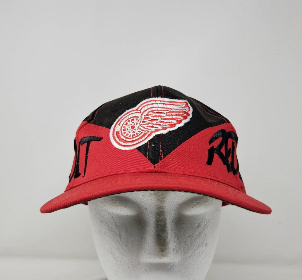 Vintage Detroit Red Wings Hat Snap Back Mens NHL Hockey Logo 7 90s Spellout