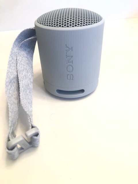 Sony SRS-XB100/H Compact Bluetooth® Wireless Speaker Light Gray --- NEW-
