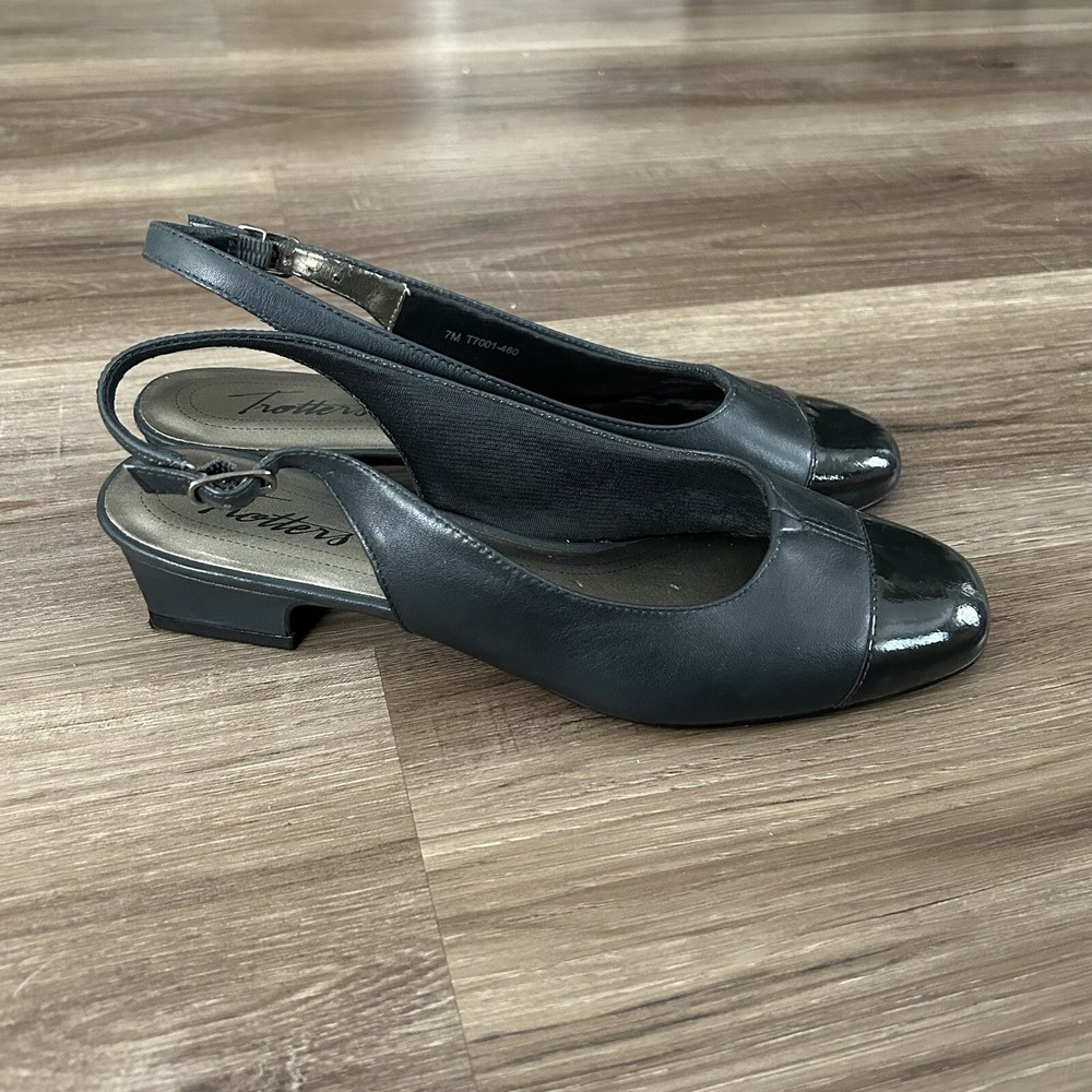 Trotters Women’s Kitten Heels Slingback 7M Blue Leather Patented Square Toe