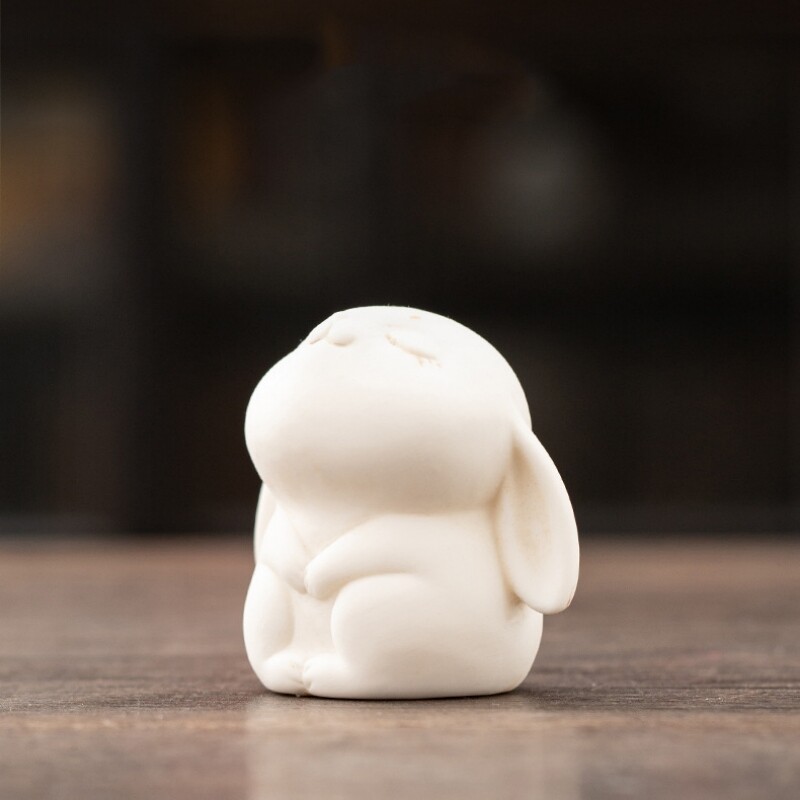 Charming Handmade Porcelain Rabbit Statue for Table Decoration New Craft