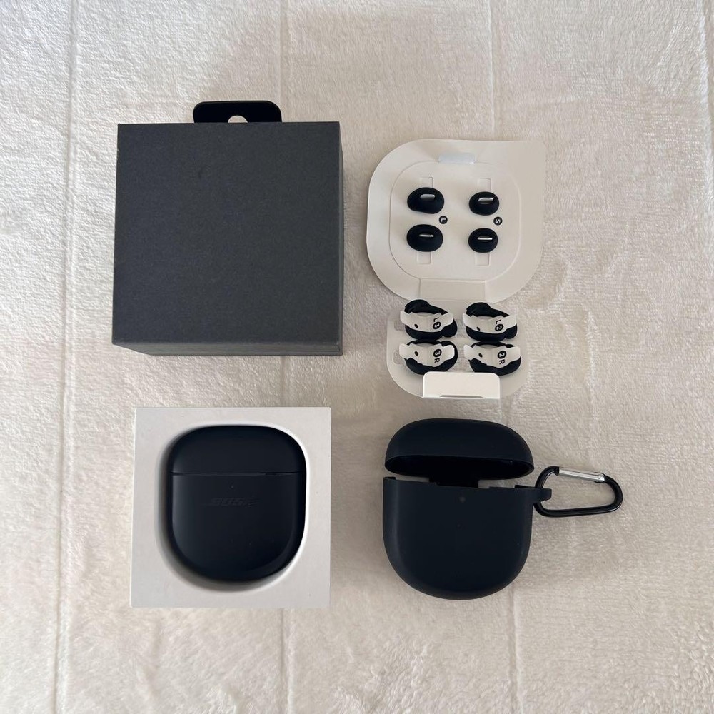 Bose QuietComfort Earbuds II in Sleek Black for Ultimate Noise Cancellation