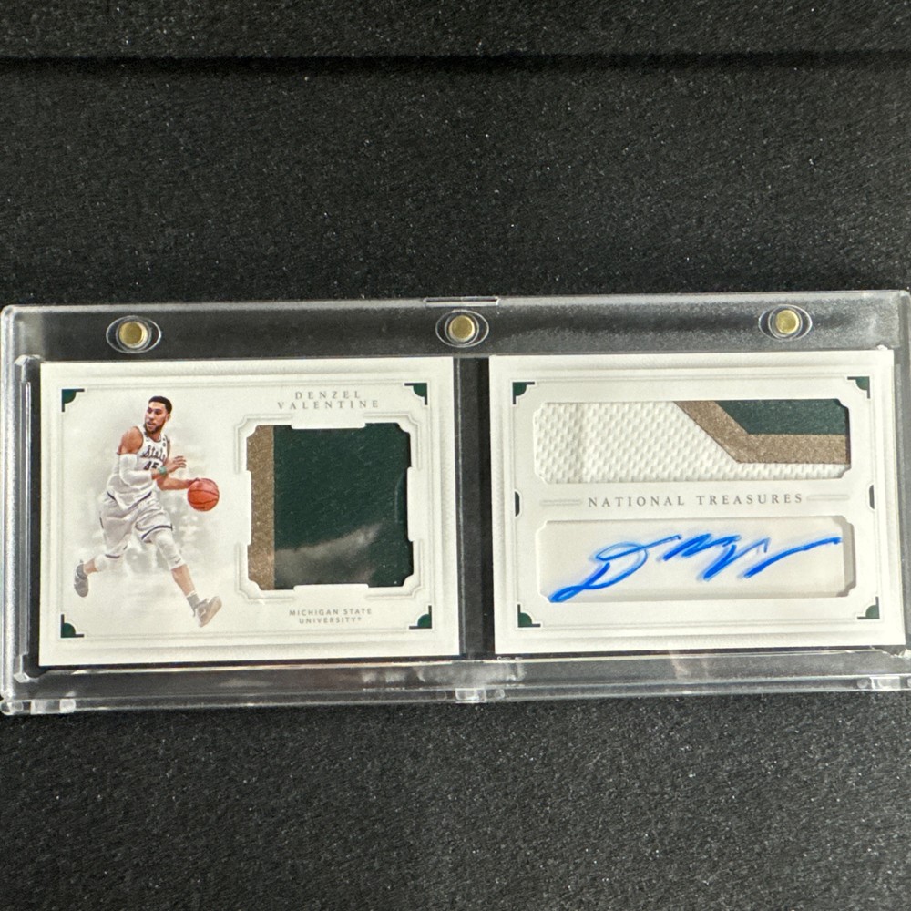 2016 National Treasures Collegiate Denzel Valentine Auto Booklet 02/10
