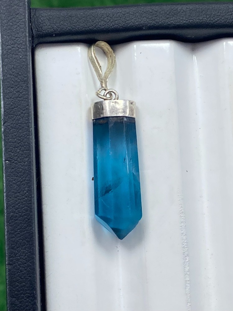 Natural Blue Fluorite Pendant Healing Gemstone Necklace