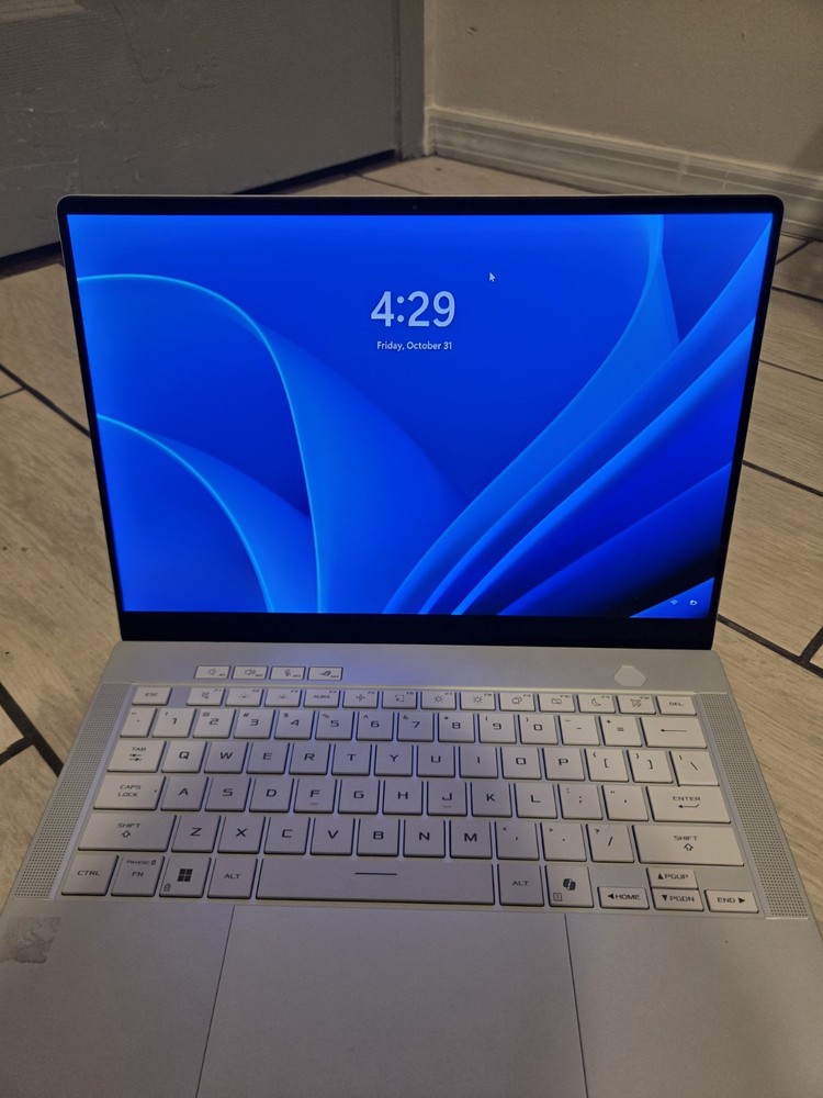 ASUS ROG Zephyrus G14 120Hz QHD+ Gaming