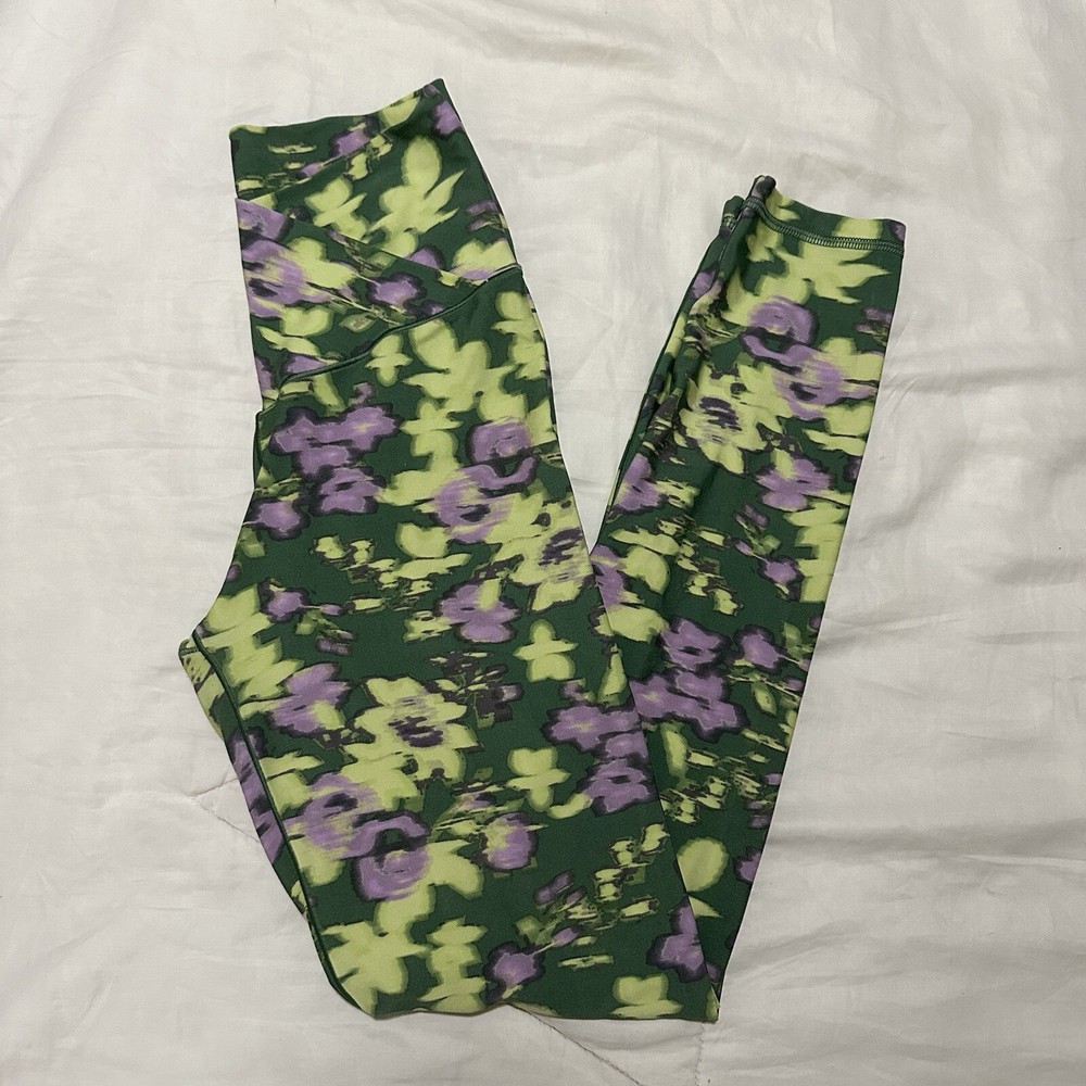 Aerie EUC Offline Hi Rise Floral Leggings Size M