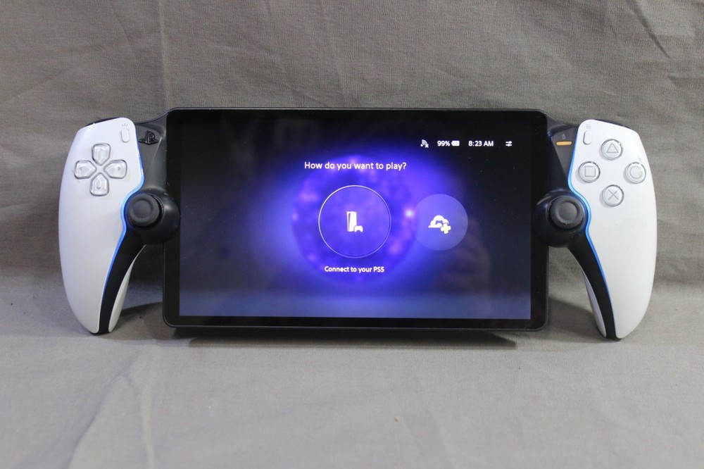 Sony PlayStation 5 Portal ~ CFI-Y1001 ~ White ~ 8 Inch (1920X1080)