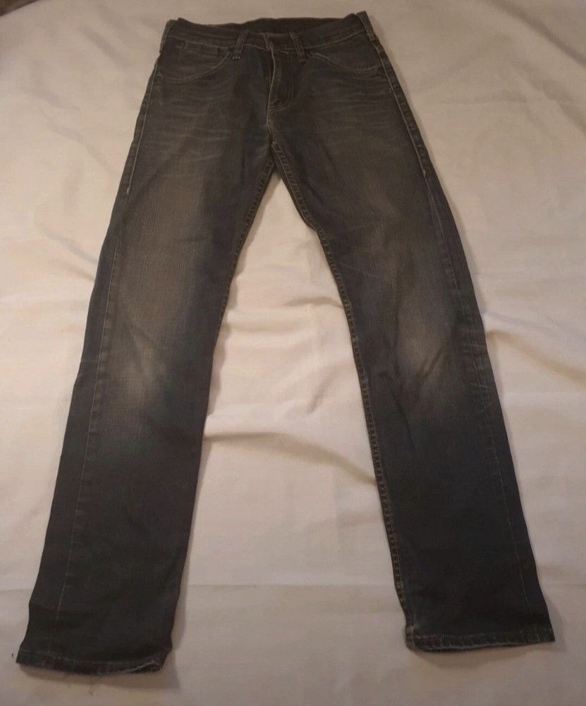 Levis Jeans Size W28 L32
