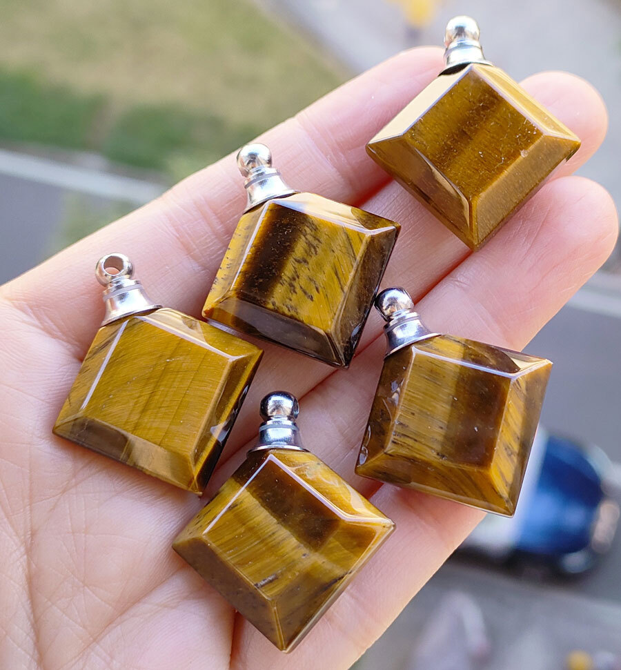 10pcs Natural Tiger eye Gems Perfume bottle Pendants Chakra Reiki Healing Amulet